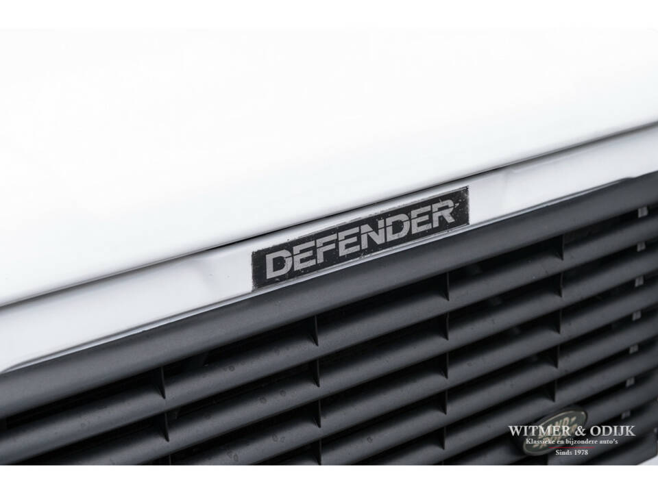 Bild 16/30 von Land Rover Defender 90 (1997)