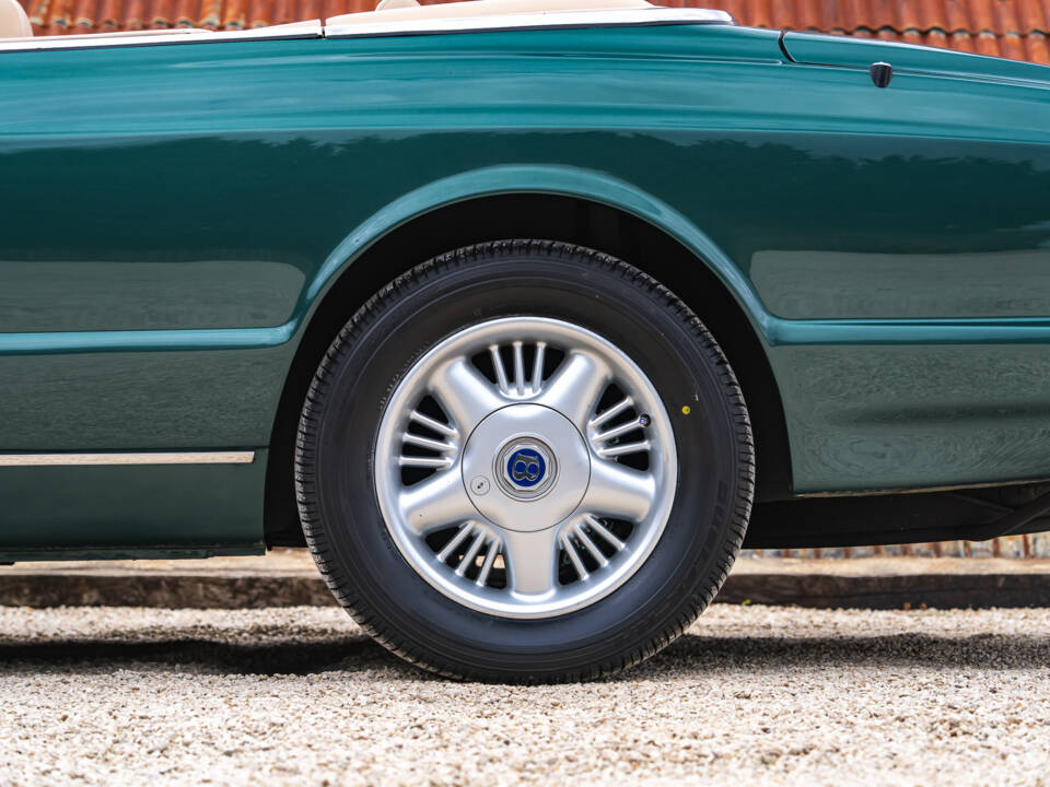 Bild 37/39 von Bentley Azure (1995)