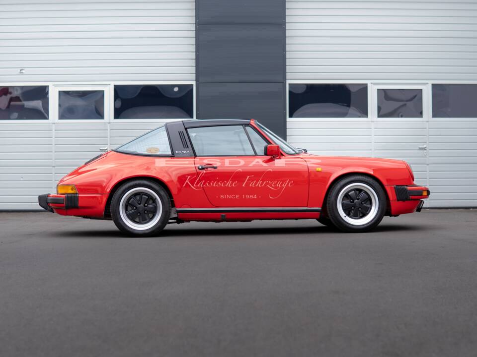 Bild 3/31 von Porsche 911 Carrera 3.2 (1988)