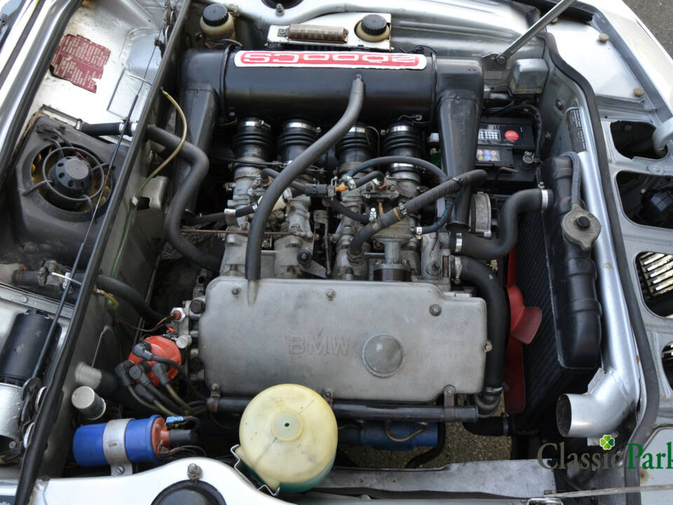 Image 38/50 of BMW 2000 CS (1970)