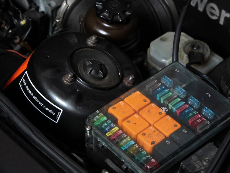 Image 53/65 of BMW M3 (1986)