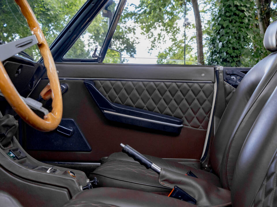 Immagine 33/50 di Alfa Romeo 2000 Spider Veloce (1980)