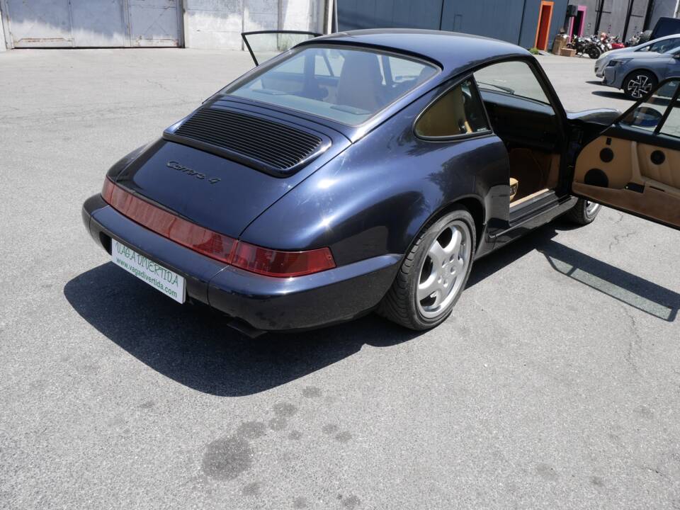 Afbeelding 2/15 van Porsche 911 Carrera 4 (1991)