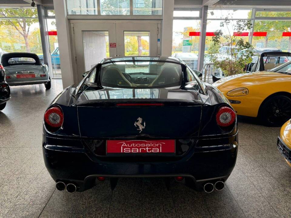 Bild 31/40 von Ferrari 599 GTB (2009)