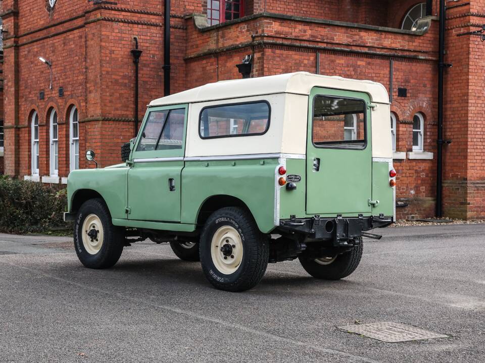 Immagine 12/32 di Land Rover 88 (1969)