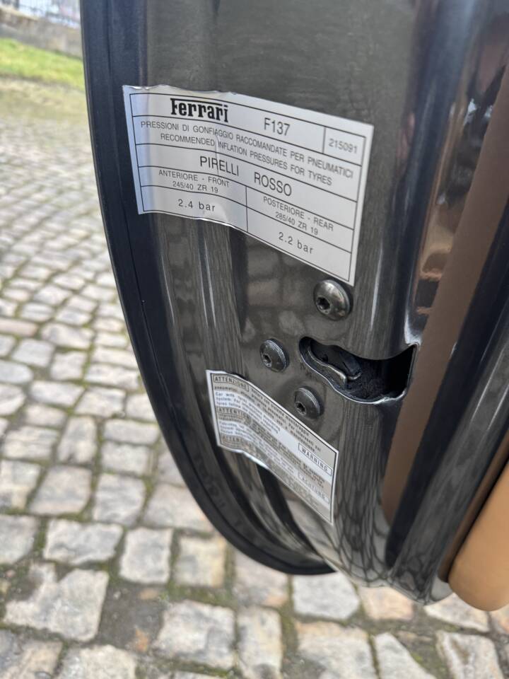 Afbeelding 48/74 van Ferrari 612 Scaglietti (2006)