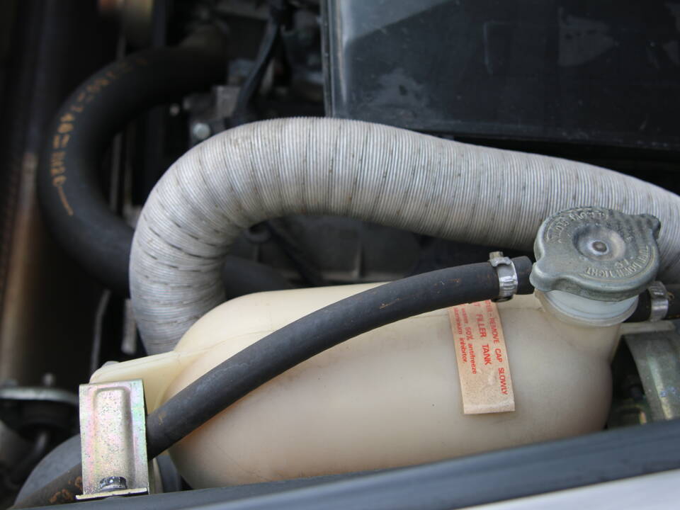 Image 30/92 of DeLorean DMC-12 (1982)