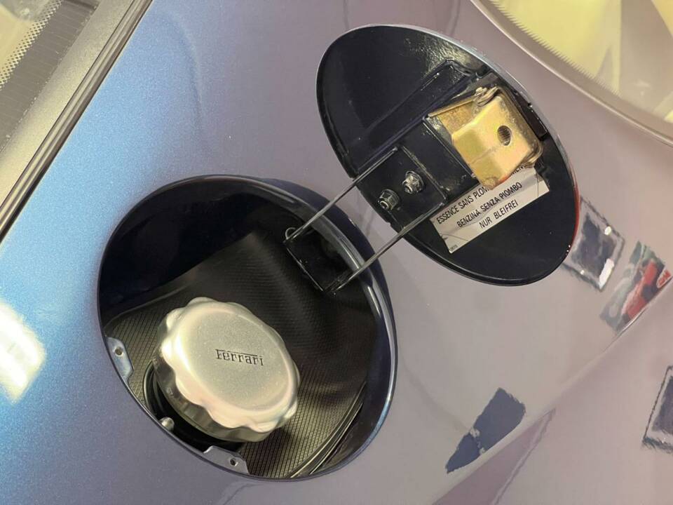 Image 49/49 of Ferrari 456 GT (1994)