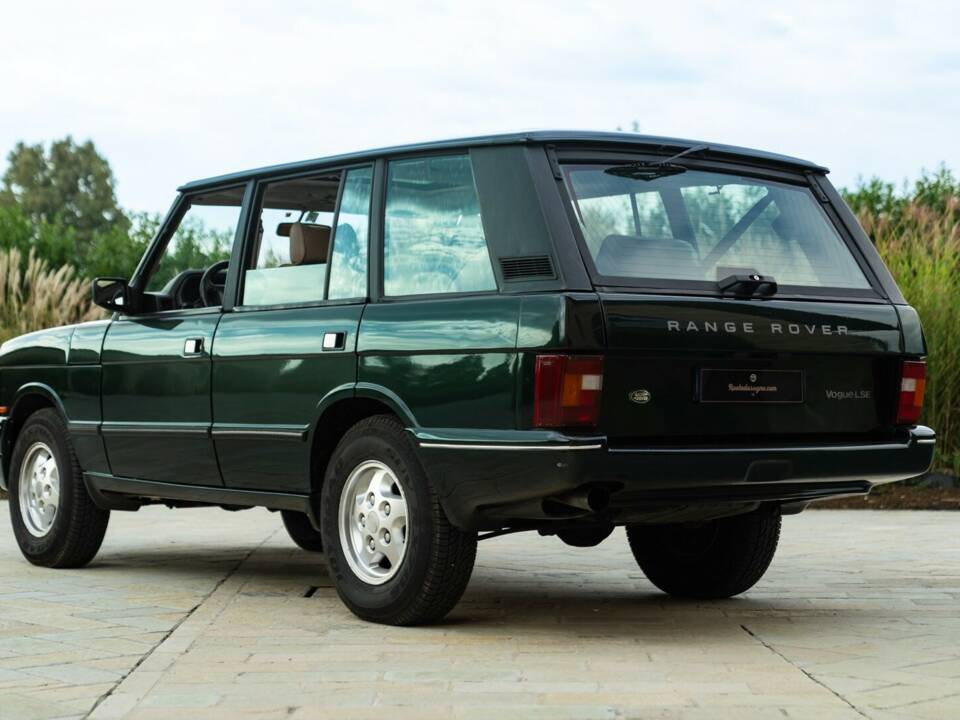 Image 16/50 of Land Rover Range Rover 4.2 LSE (1994)