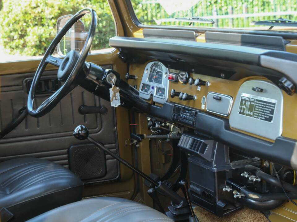 Image 48/50 de Toyota Land Cruiser BJ 40 (1979)