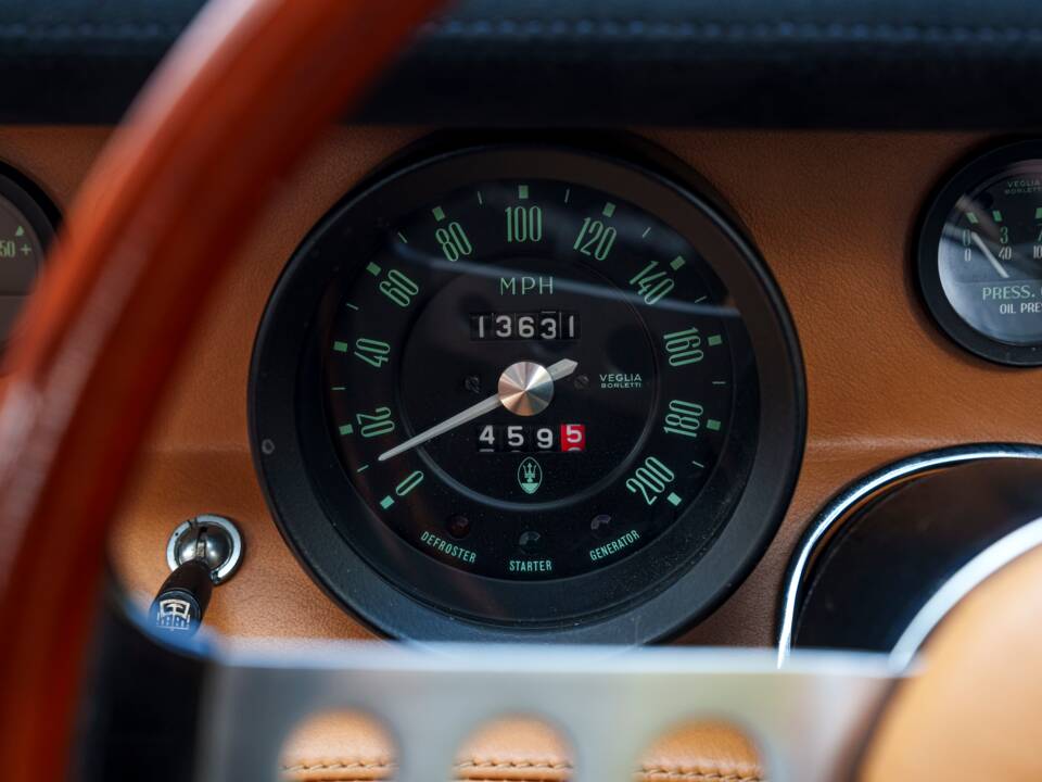 Image 21/33 of Maserati Ghibli Spyder SS (1971)