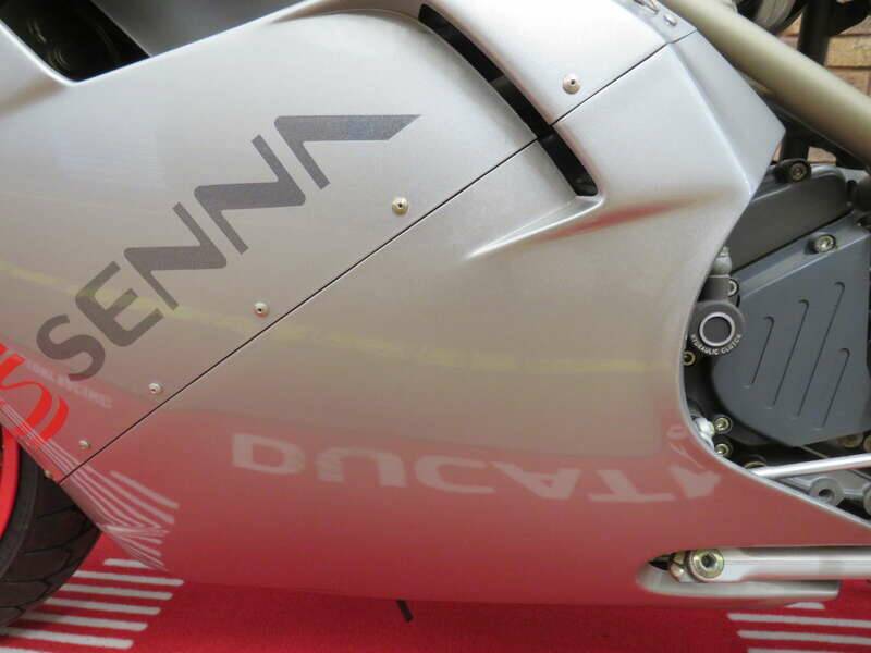 Immagine 27/50 di Ducati 916 Senna I (1997)