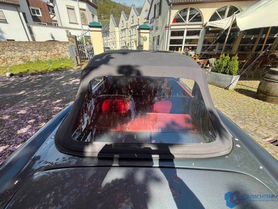 Bild 17/98 von Alfa Romeo 2000 Spider (1960)