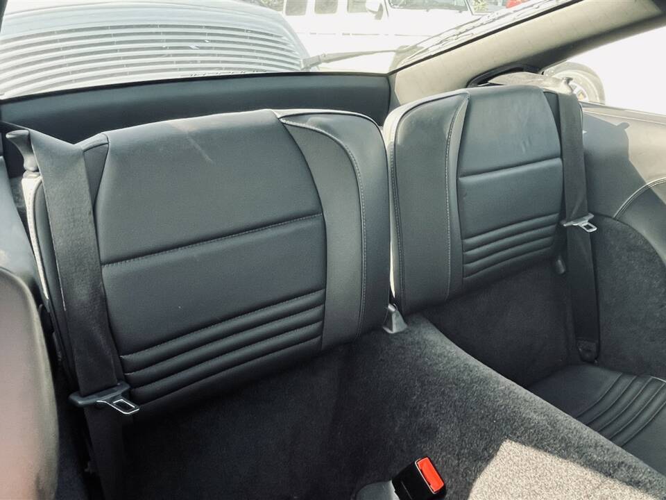 Image 24/39 of Porsche 911 Carrera 4S (2002)