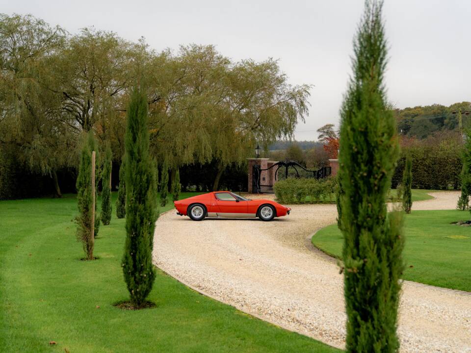 Bild 61/85 von Lamborghini Miura P 400 (1967)