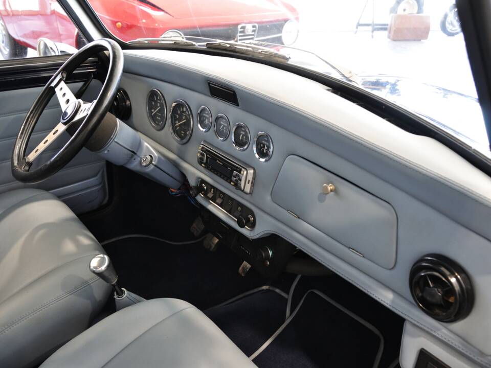 Bild 15/20 von Innocenti Mini Cooper 1300 (1975)
