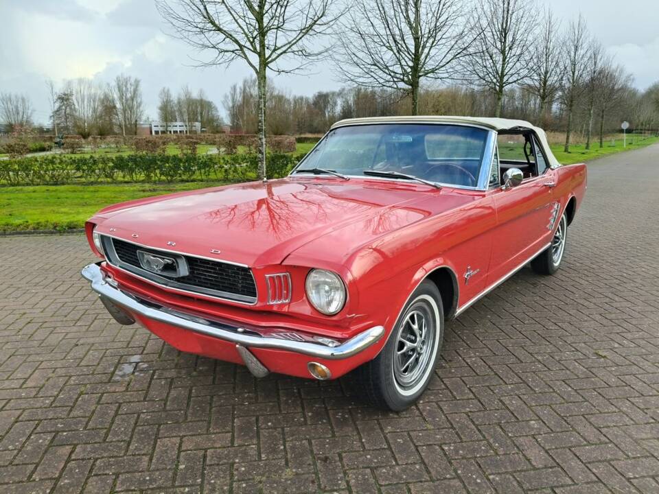 Afbeelding 5/8 van Ford Mustang 200 (1966)