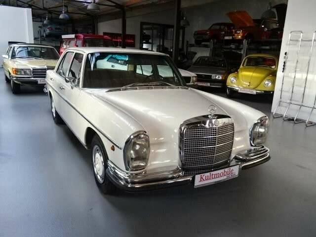 Image 3/34 of Mercedes-Benz 280 SE (1971)