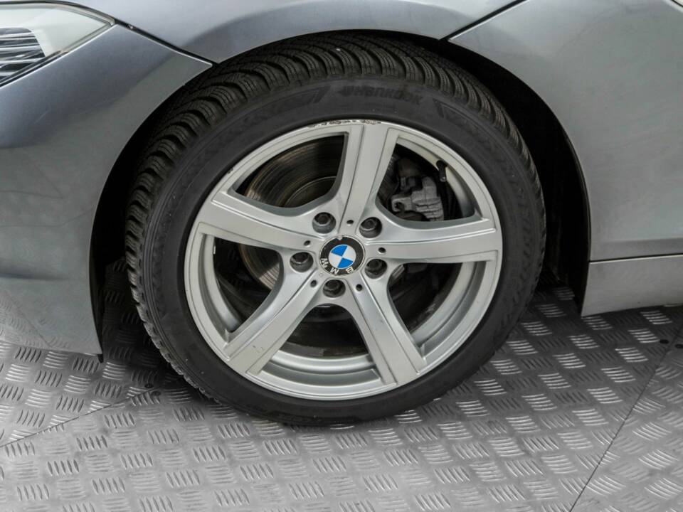 Image 23/50 of BMW Z4 sDrive23i (2010)