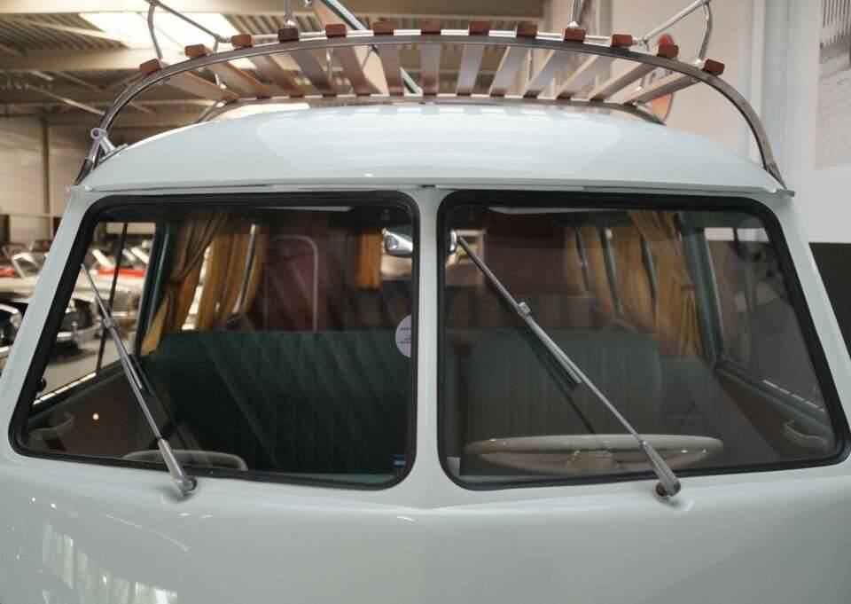 Imagen 48/50 de Volkswagen T1 panel van (1964)
