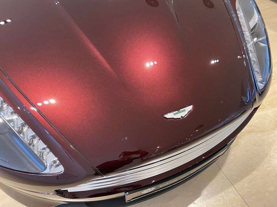 Bild 2/5 von Aston Martin DB 9 GT Volante (2015)