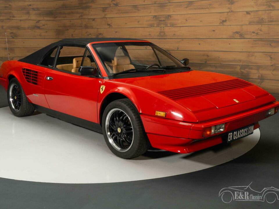 Imagen 10/19 de Ferrari Mondial 3.2 (1985)