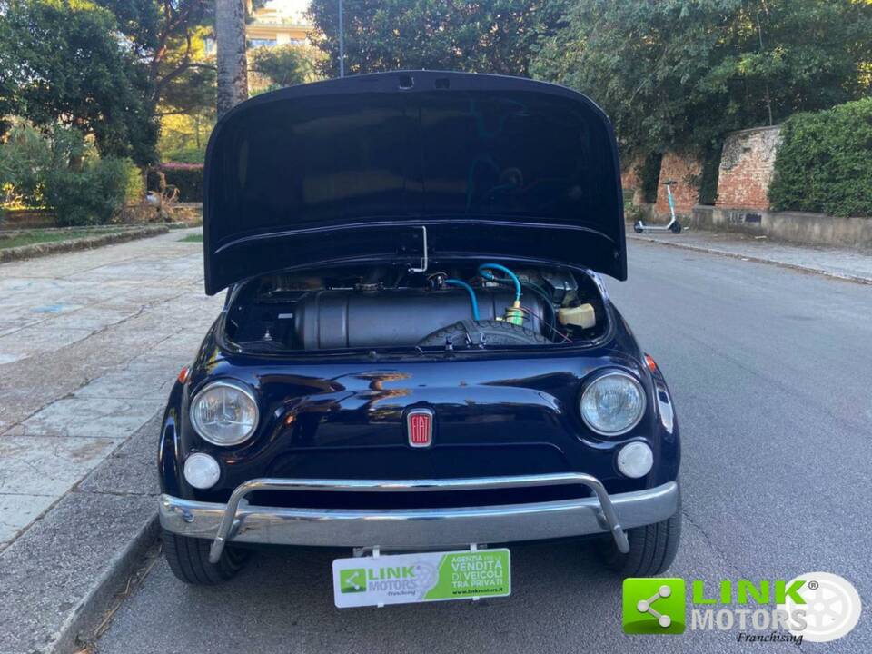 Image 3/41 de FIAT 500 L (1969)