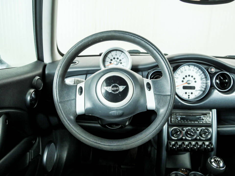 Bild 8/47 von Mini One (2003)