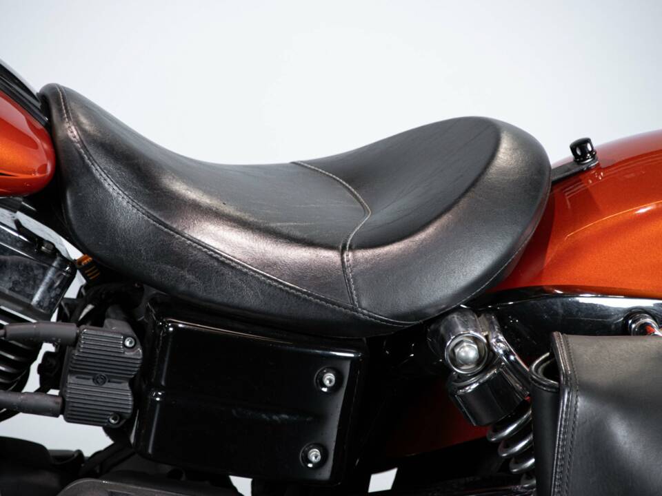 Bild 23/50 von Harley-Davidson DUMMY (2010)