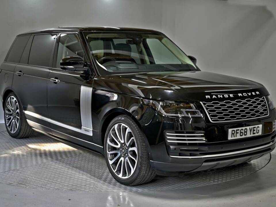 Bild 4/50 von Land Rover Range Rover Autobiography SDV8 (2018)
