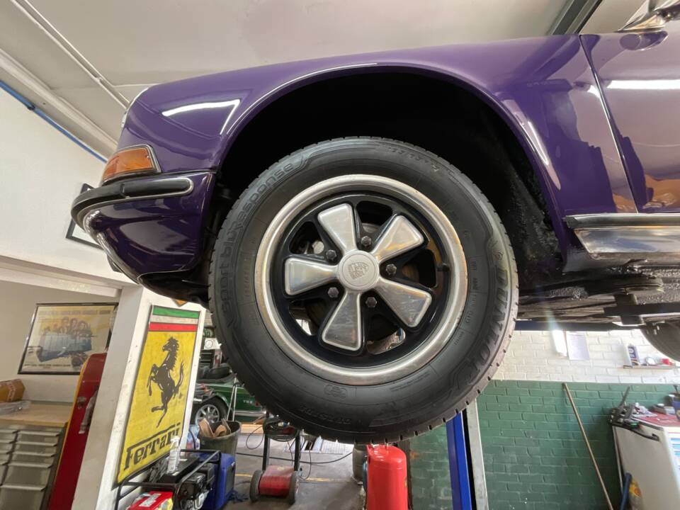 Image 30/34 of Porsche 911 2.4 T (1973)
