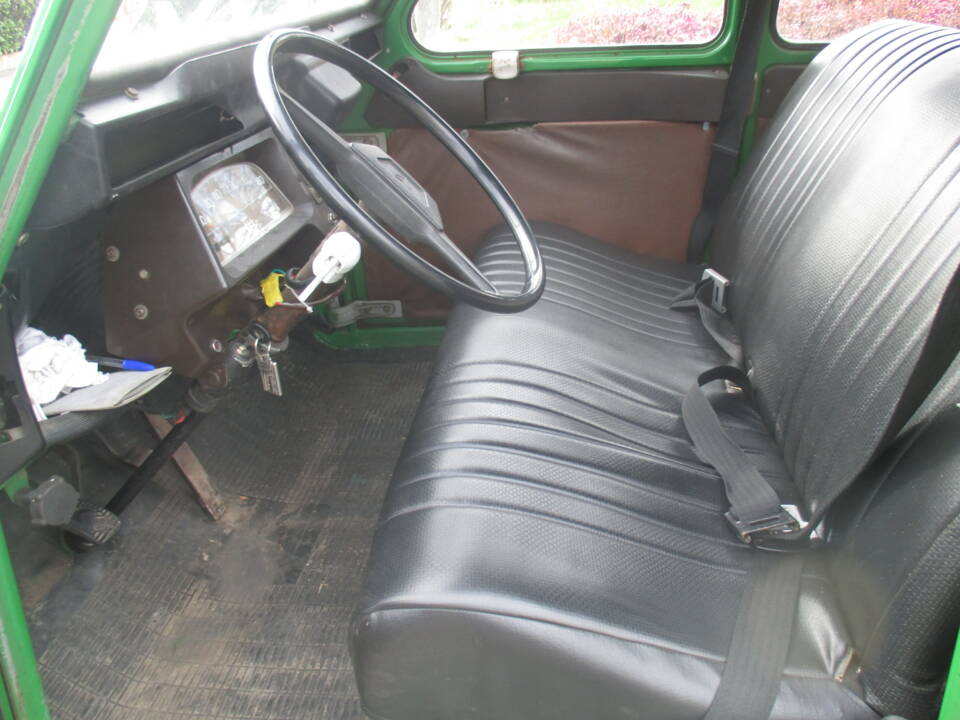 Image 3/4 of Citroën 2 CV 6 (1975)