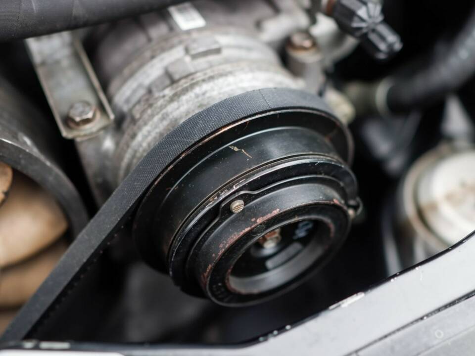 Bild 17/19 von Porsche 911 Carrera 4 (1996)
