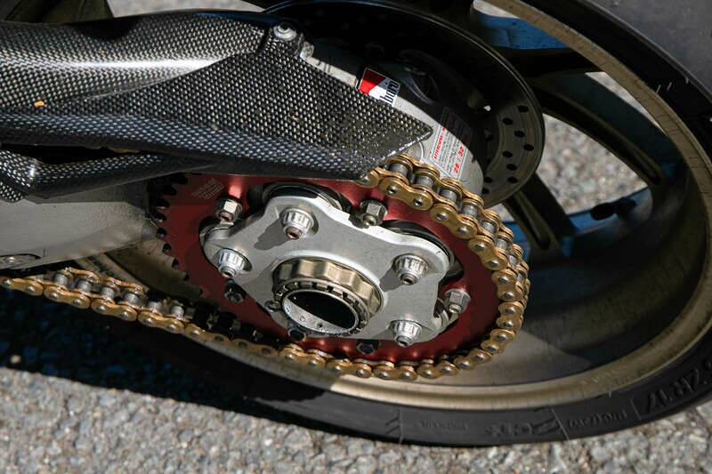 Immagine 25/30 di MV Agusta F4 1000 S (2004)