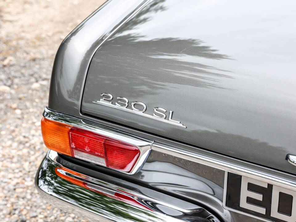 Afbeelding 27/27 van Mercedes-Benz 230 SL (1964)