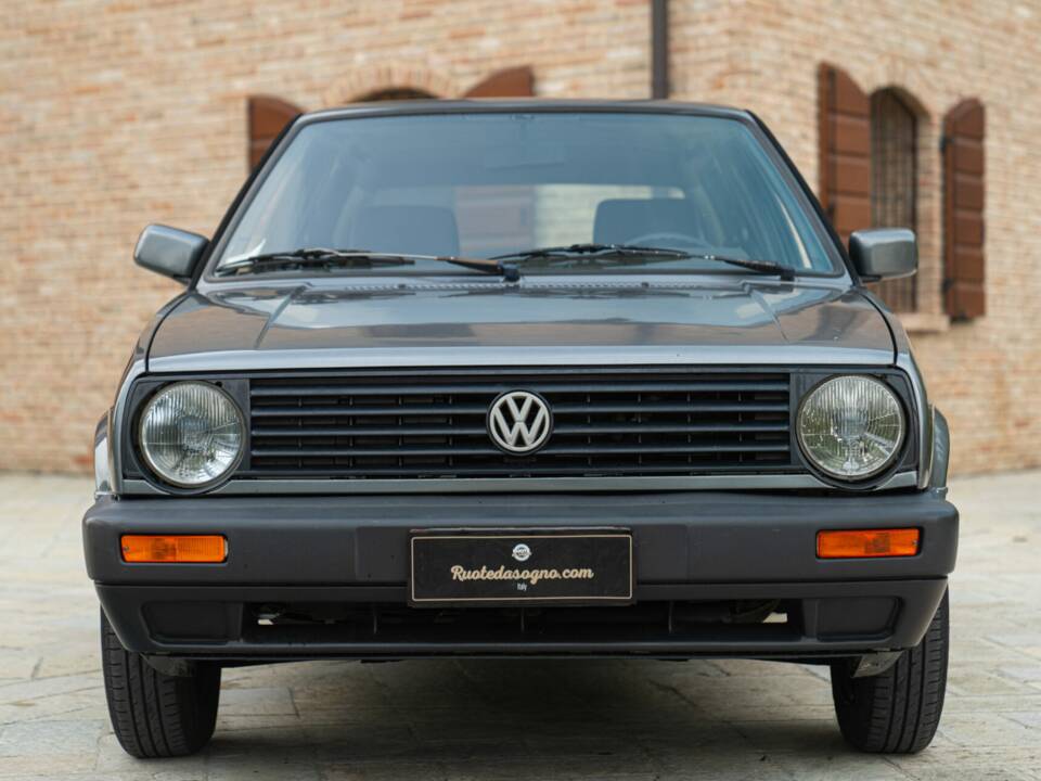 Bild 3/45 von Volkswagen Golf II 1.3 (1990)