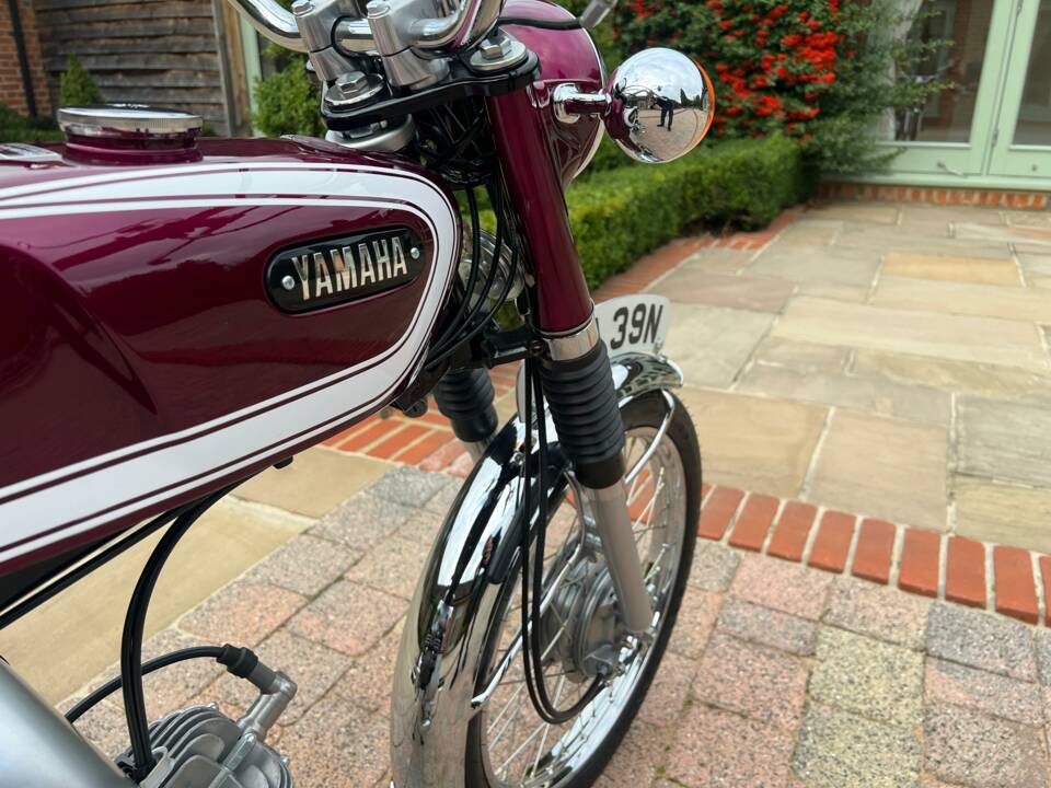 Bild 28/38 von Yamaha DUMMY (1974)