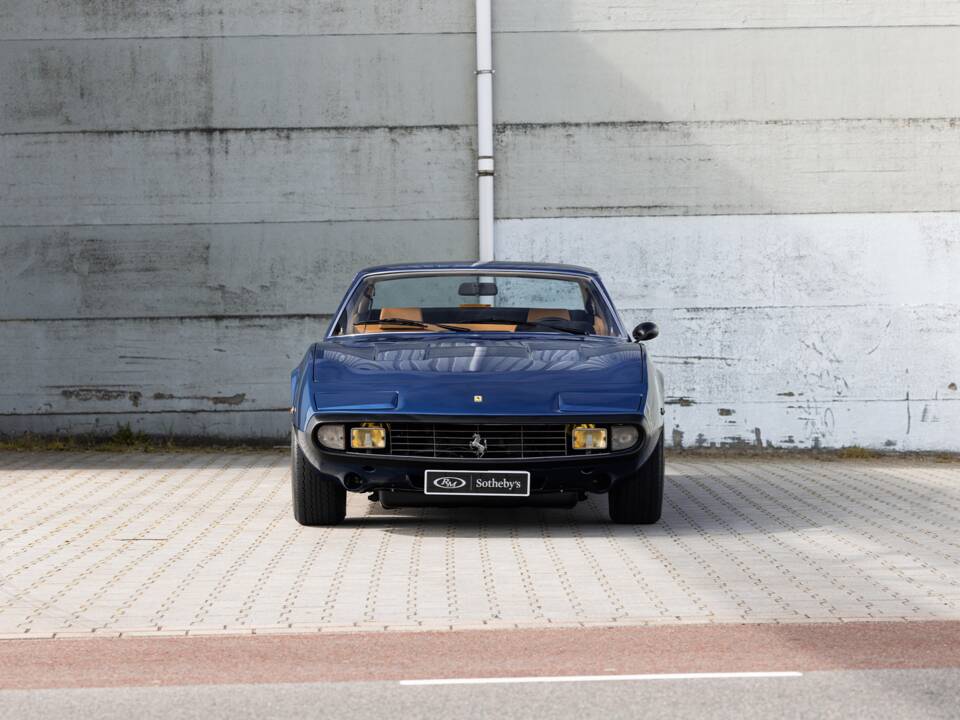 Imagen 2/36 de Ferrari 365 GTC/4 (1972)