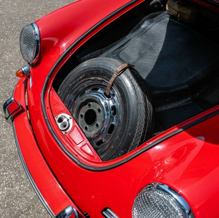Immagine 35/42 di Porsche 356 C 1600 (1965)