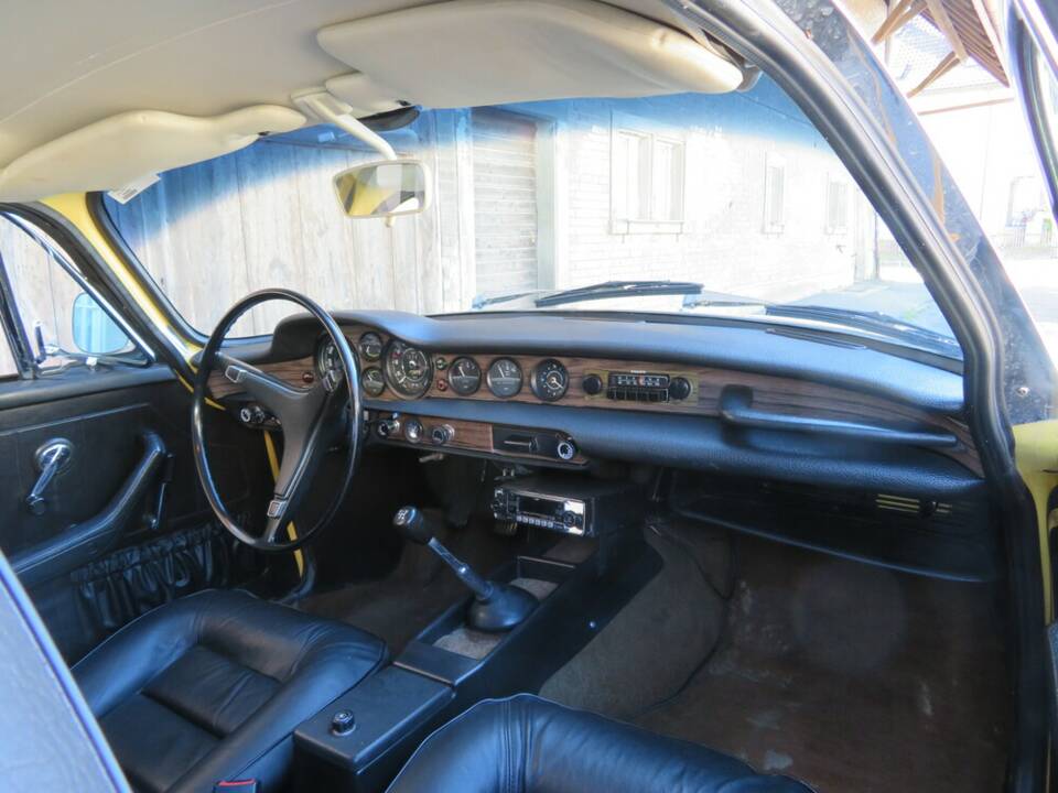 Image 11/18 of Volvo 1800 ES (1972)