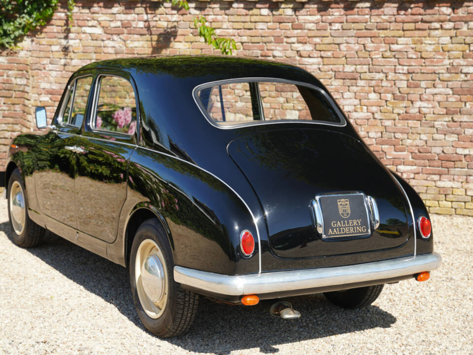 Image 13/50 of Lancia Appia C10 (1954)
