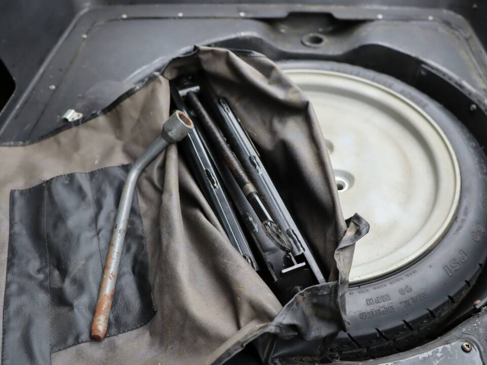 Bild 32/50 von DeLorean DMC-12 (1981)