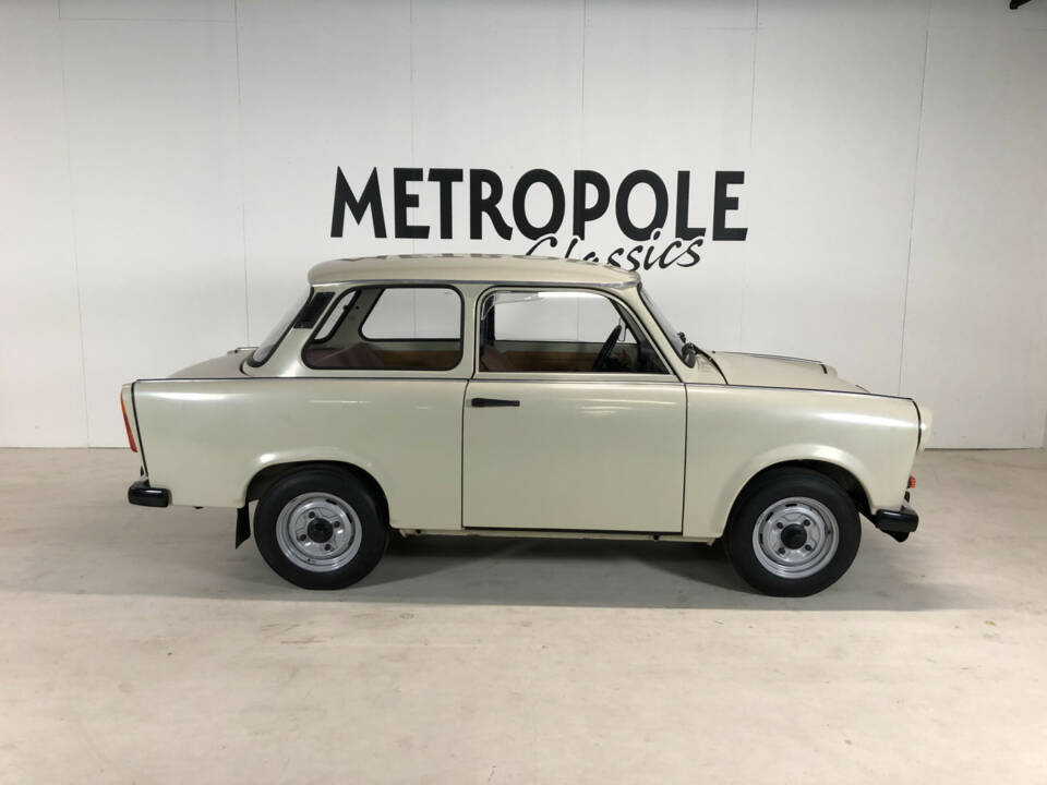 Image 3/28 de Trabant 601 S de Luxe (1990)