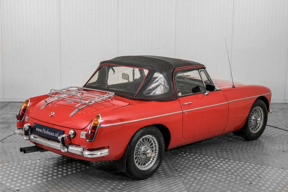 Imagen 23/82 de MG MGB (1967)