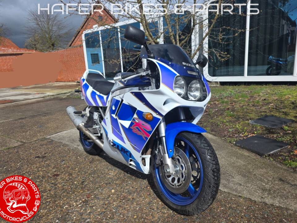Immagine 4/32 di Suzuki GSX-R 1100 (1992)