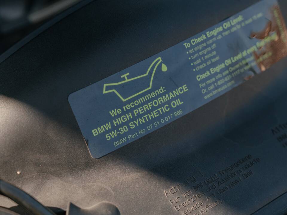 Image 138/185 of BMW Z8 (2001)