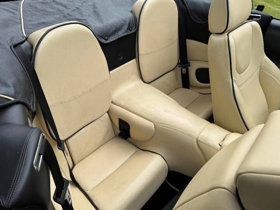 Bild 17/30 von Aston Martin DB 7 Vantage Volante (2003)