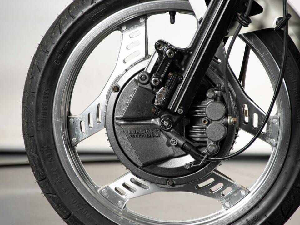 Immagine 16/50 di Honda CBX 550 F (1982)