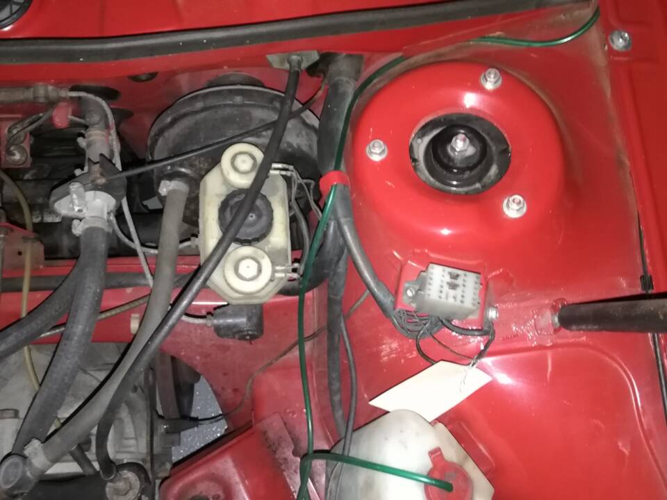 Bild 9/10 von Audi 100 Coupe S (1973)