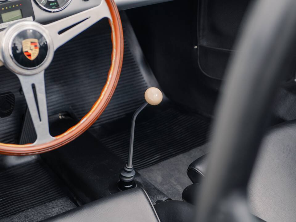 Image 28/39 of Porsche 356 A Carrera Speedster 1600 GT (1959)